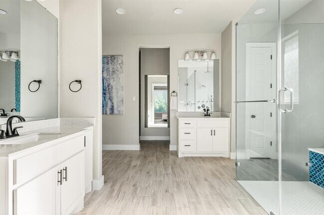 Building Photo - 124 Mendocino Ln