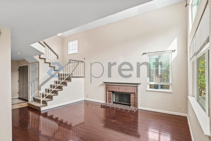 Building Photo - 5968 Show Terrace