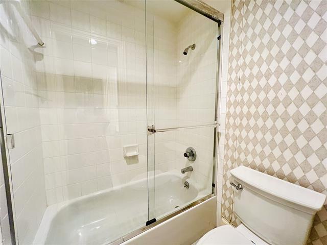 Building Photo - 14749 Celestial Pl