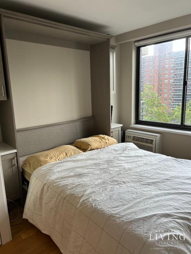 Building Photo - 1 bedroom in NEW YORK NY 10025