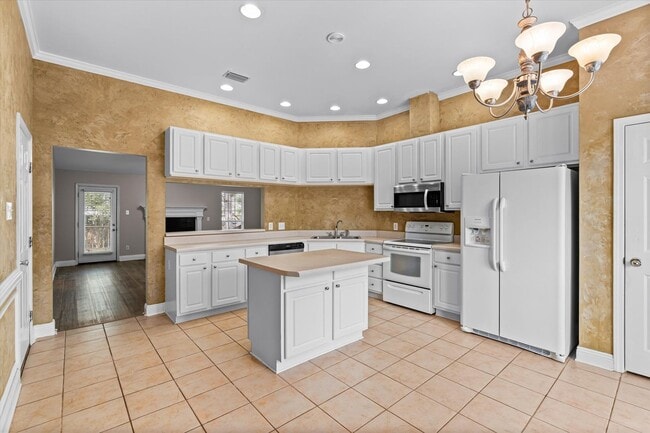 Building Photo - UPCOMING LISTING IN EAST FAIRHOPE