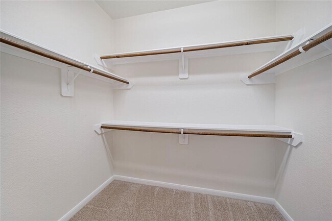 Building Photo - 6139 Sierra Springs Ln