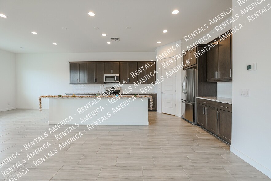 Building Photo - 24423 N 163rd Dr