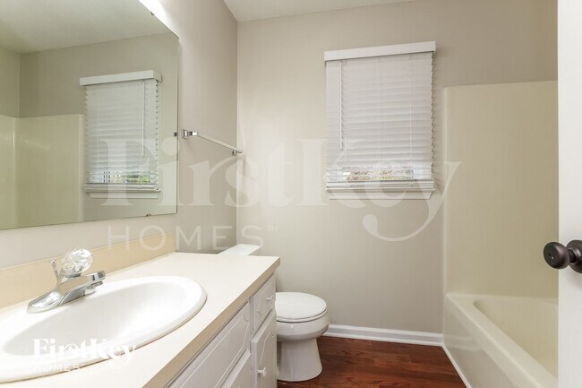 Building Photo - 145 Antelope Dr