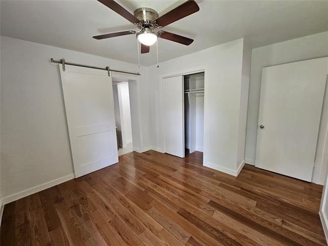 Building Photo - 2402 Housley Dr