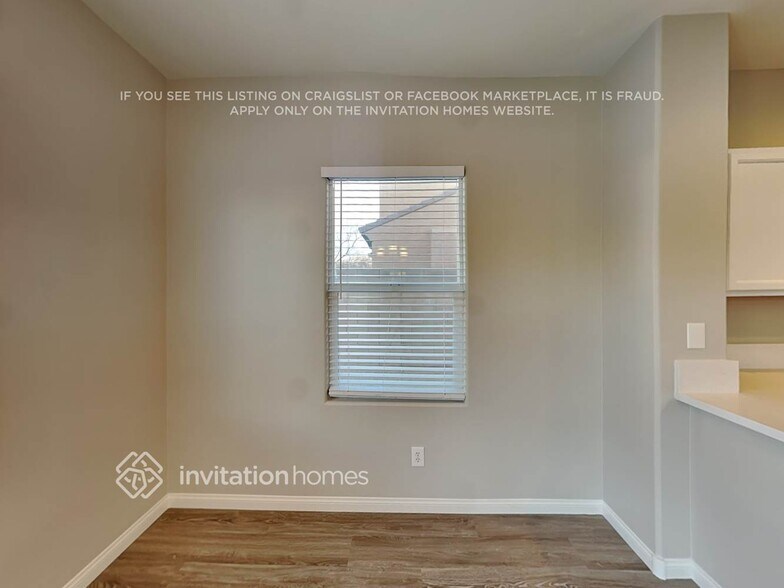 Building Photo - 2830 Dalsetter Dr