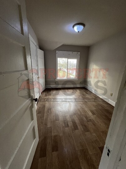 Building Photo - 803 Pierce St