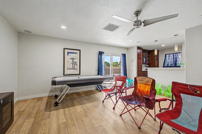 Building Photo - 3346 E Cochise Rd