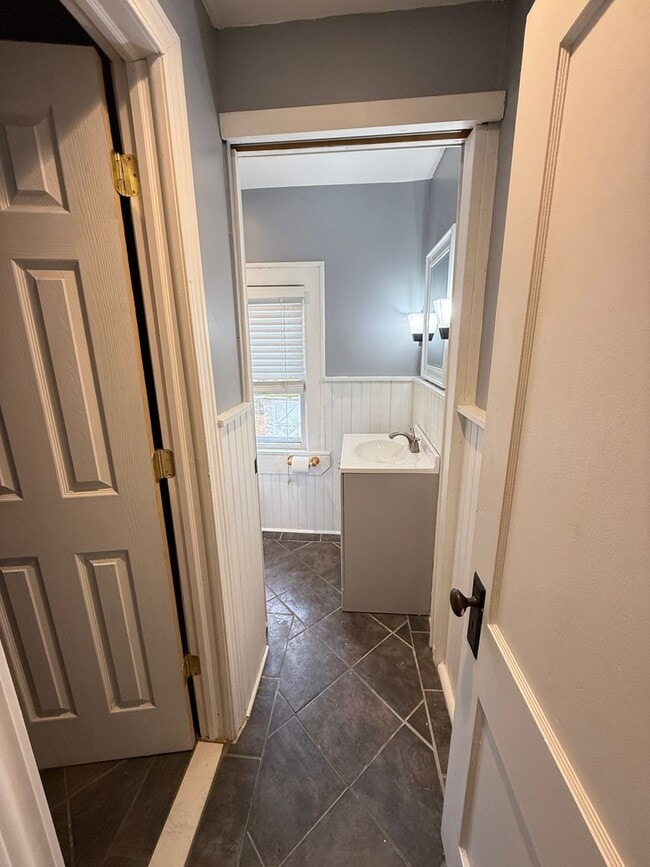 Building Photo - 309-311 Fitch St