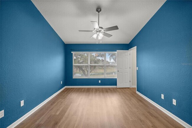 Building Photo - 4415 SW 52nd Cir