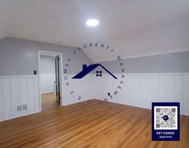 Building Photo - 9769 Somerset Ave