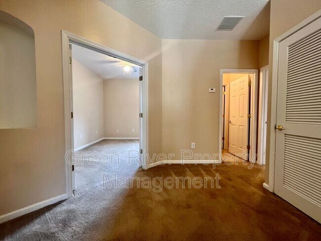 Building Photo - 12576 Arrowleaf Ln