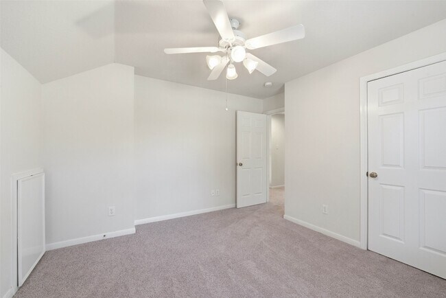 Building Photo - 22315 Ivy Stone Ct