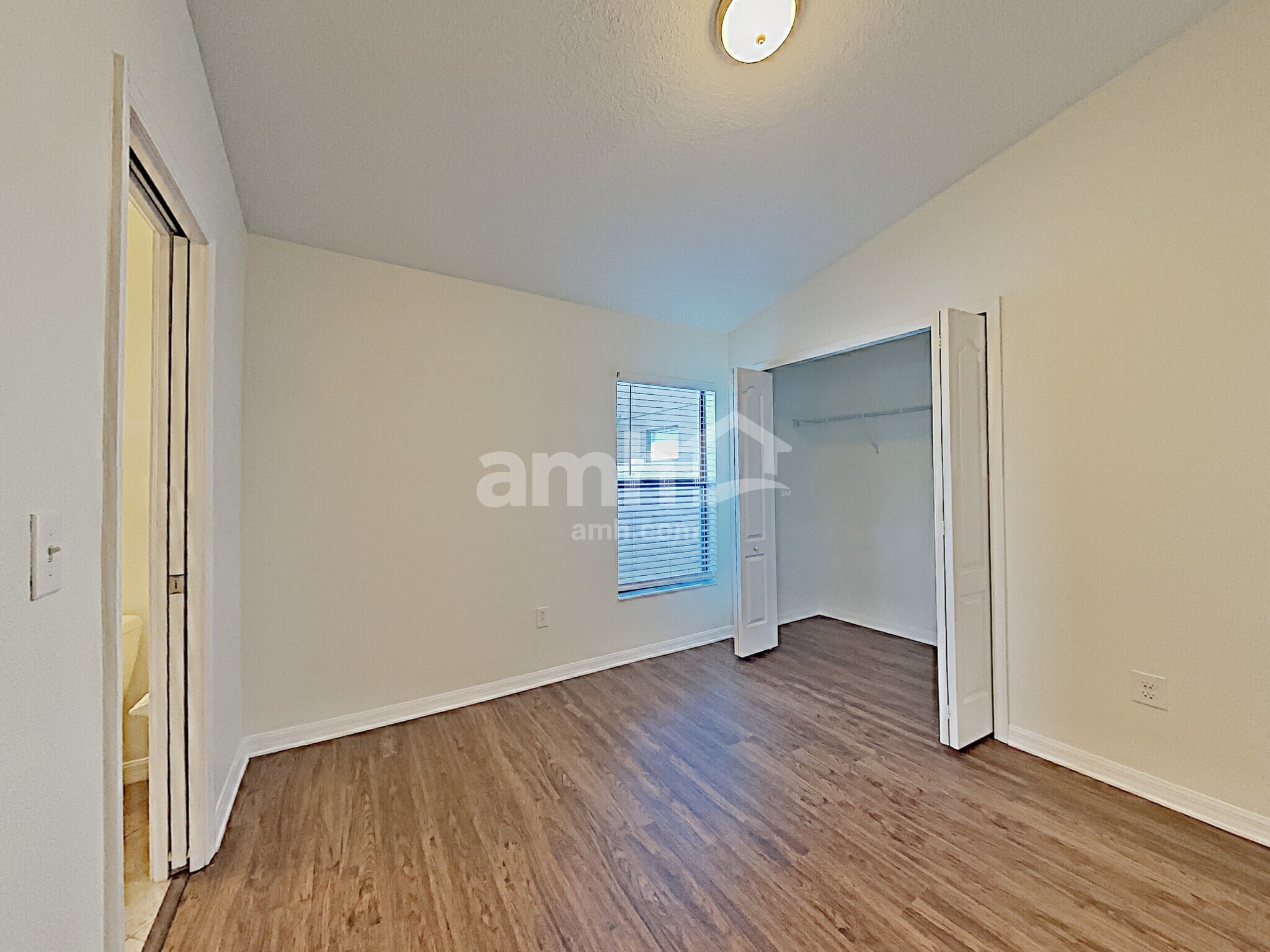 Building Photo - 13309 Wellington Hills Dr