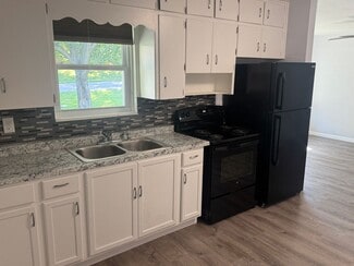 Building Photo - 54th Street Duplex