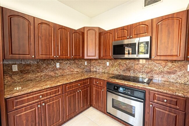 Building Photo - 11851 SW 80th Terrace