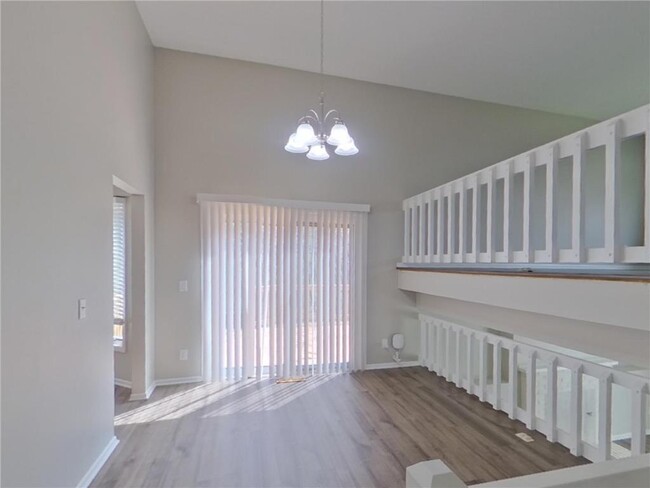 Building Photo - 1444 Willow Creek Ln