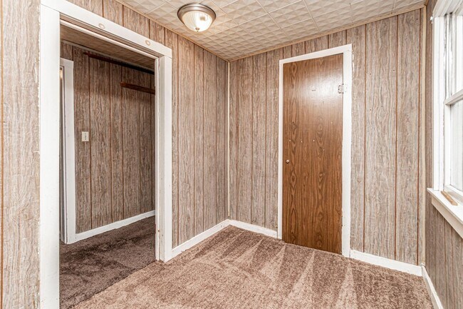 Building Photo - Please View 3D Virtual Walk-Through Before Scheduling a Showing