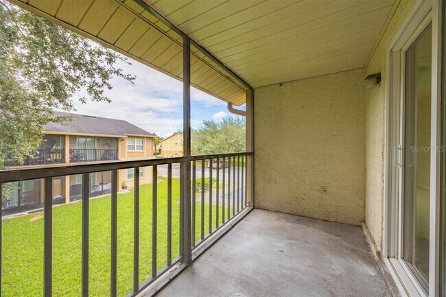 Building Photo - 9800 Turf Way