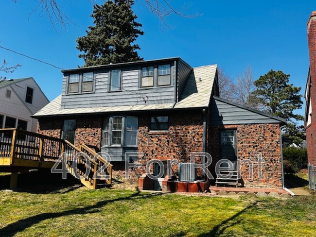 Building Photo - 4511 Shirley St