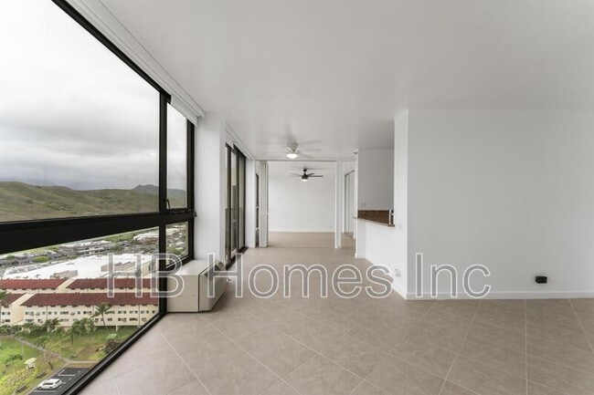 Building Photo - 322 Aoloa St