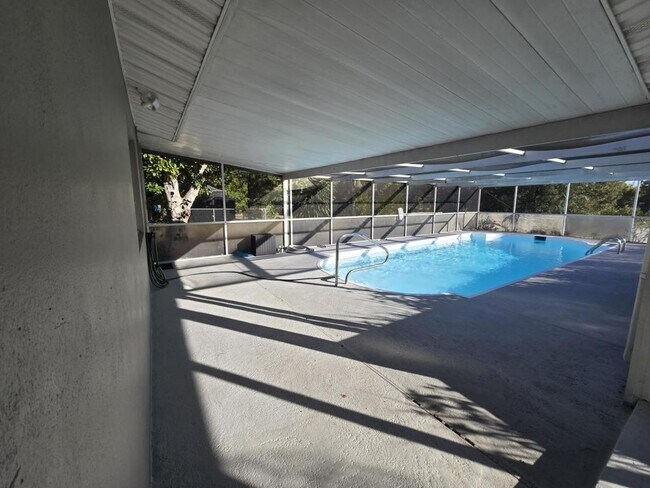 Building Photo - 6258 Harcross Ct