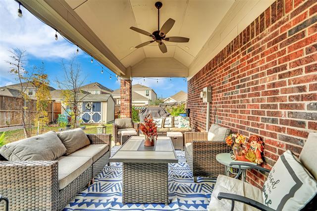 Building Photo - 345 Twin Creeks Dr