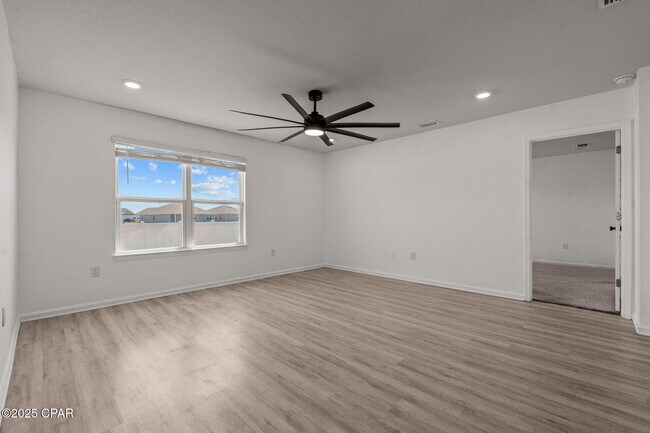 Building Photo - 6416 Slabinski Ln