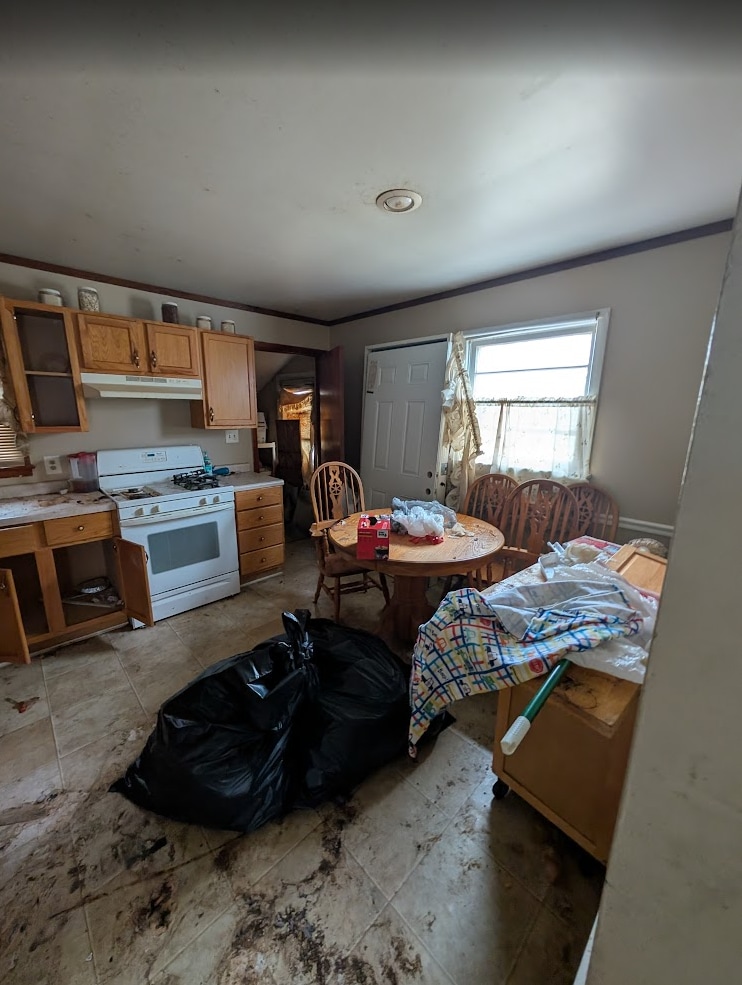 Building Photo - 2120 S 15th St