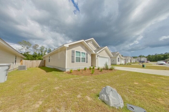 Building Photo - 4750 Malay Cir