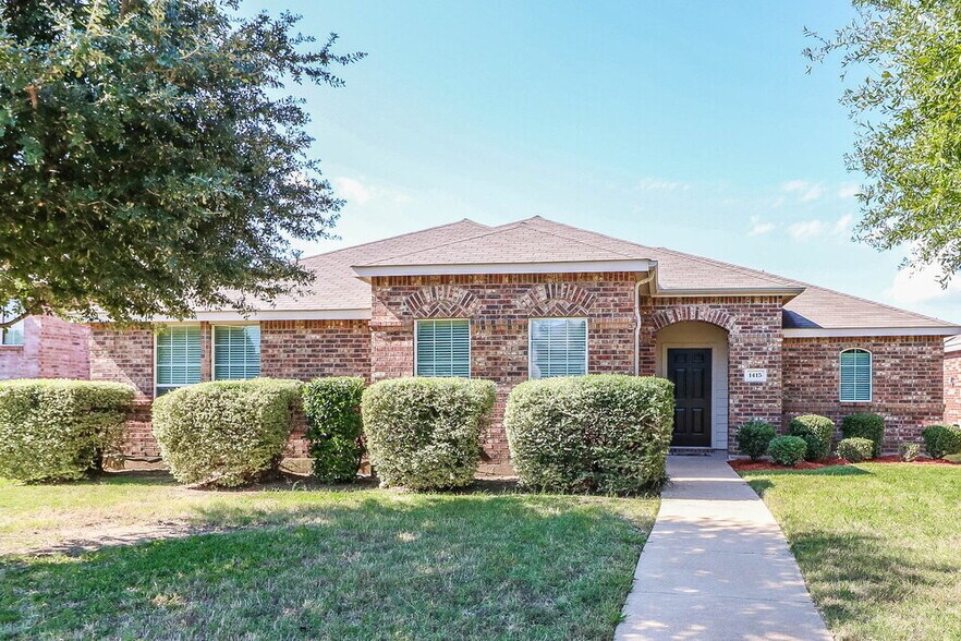 Primary Photo - 1415 Heather Ridge Dr