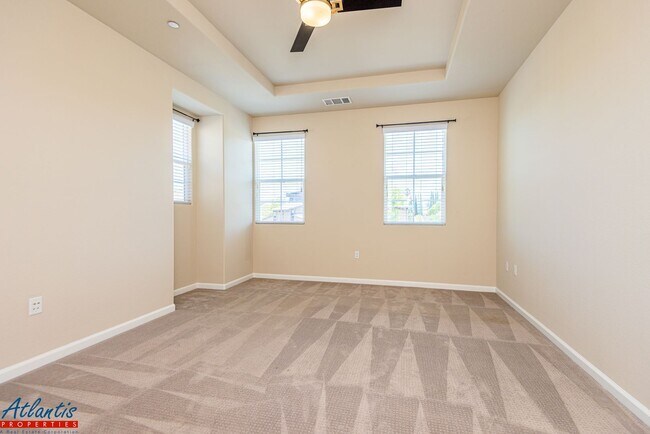 Building Photo - Beautiful Home | Central A/C | E.V. Charger