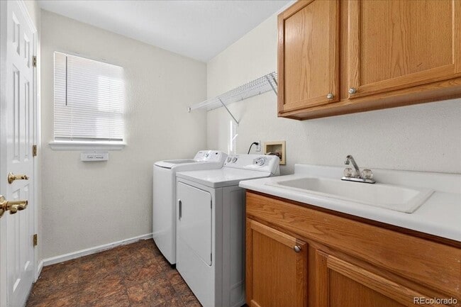 Building Photo - 4425 Iran St