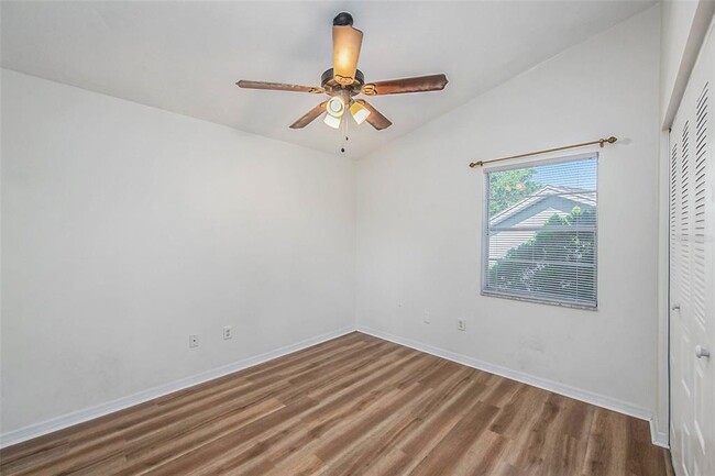 Building Photo - 11642 Hidden Hollow Cir