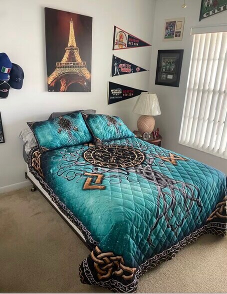 Building Photo - 6424 Spring Flower Dr