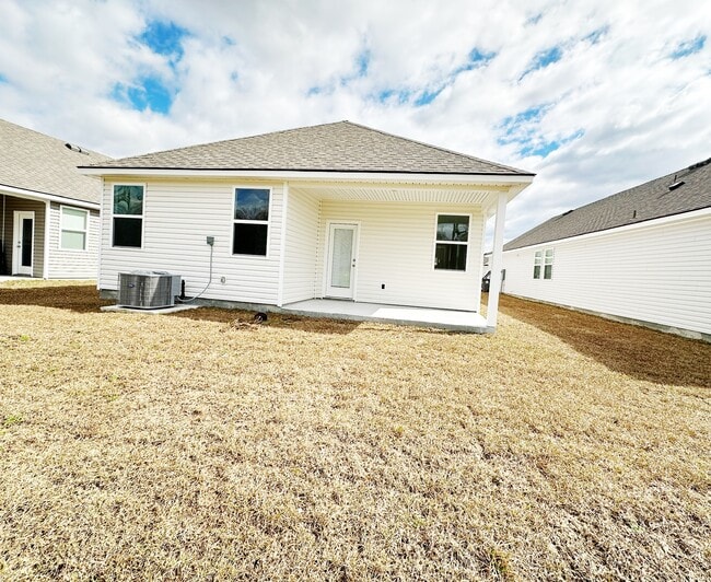 Building Photo - 1011 Drago Dr