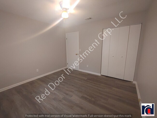 Building Photo - Updated 2 Bedroom 1 Bath Quadplex-Ocala!