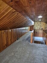 Building Photo - 304 17th Ave N