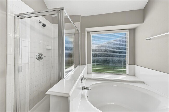 Building Photo - 2918 Meridian Bay Ln