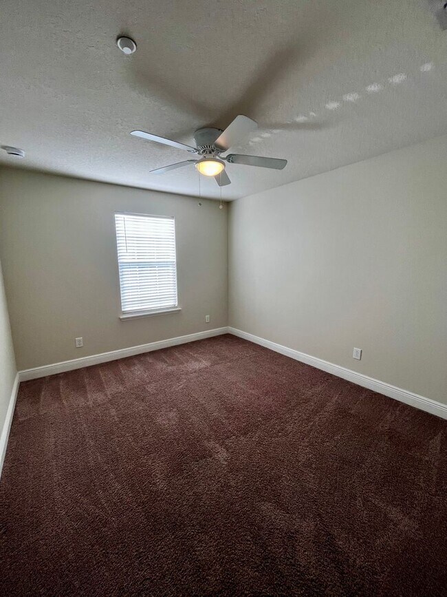 Building Photo - 7506 Aloma Pines Ct
