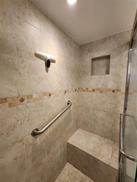 Building Photo - 20379 W Country Club Dr