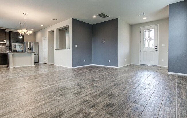 Building Photo - 17324 Brittle Ln