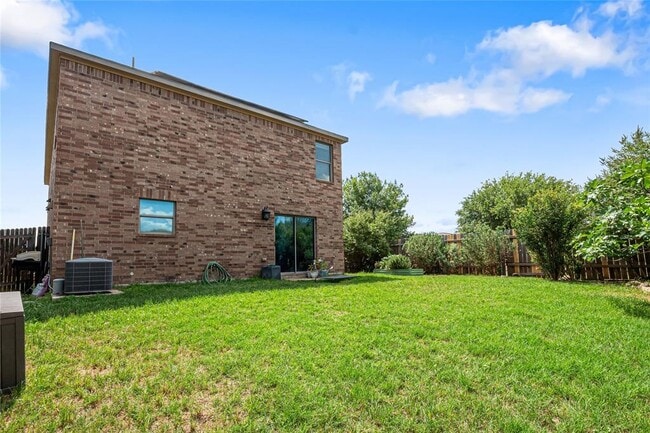 Building Photo - 8936 Milton Lease Dr