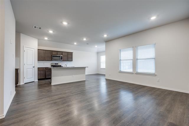 Building Photo - 309 Patina St