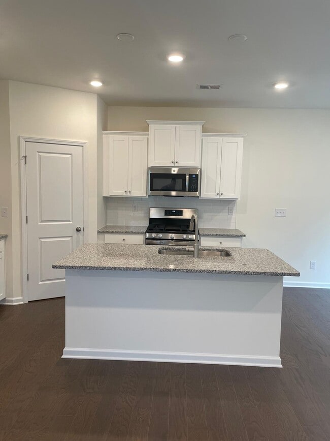 Building Photo - 347 Willowsford Dr