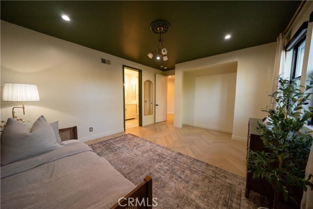 Building Photo - 17437 Oak Creek Ct