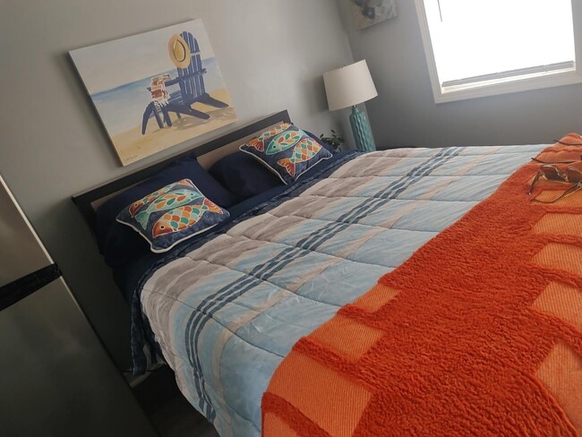 Building Photo - 307 Flagg St