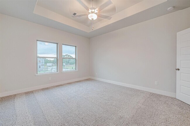 Building Photo - 13410 Sun Cay Dr