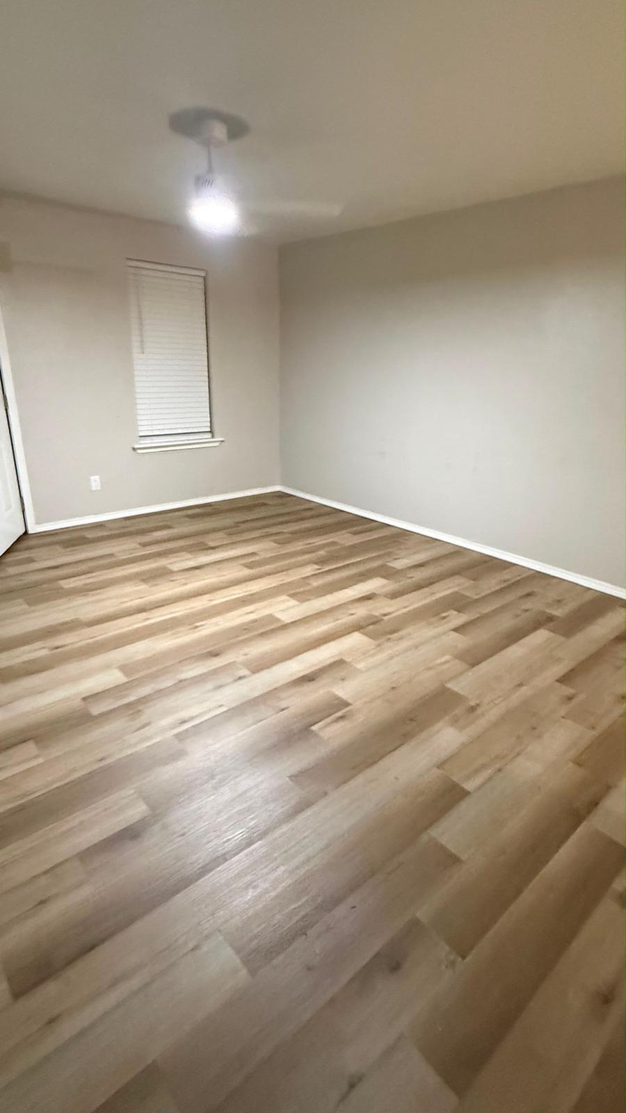 Building Photo - 105 SW 43rd St