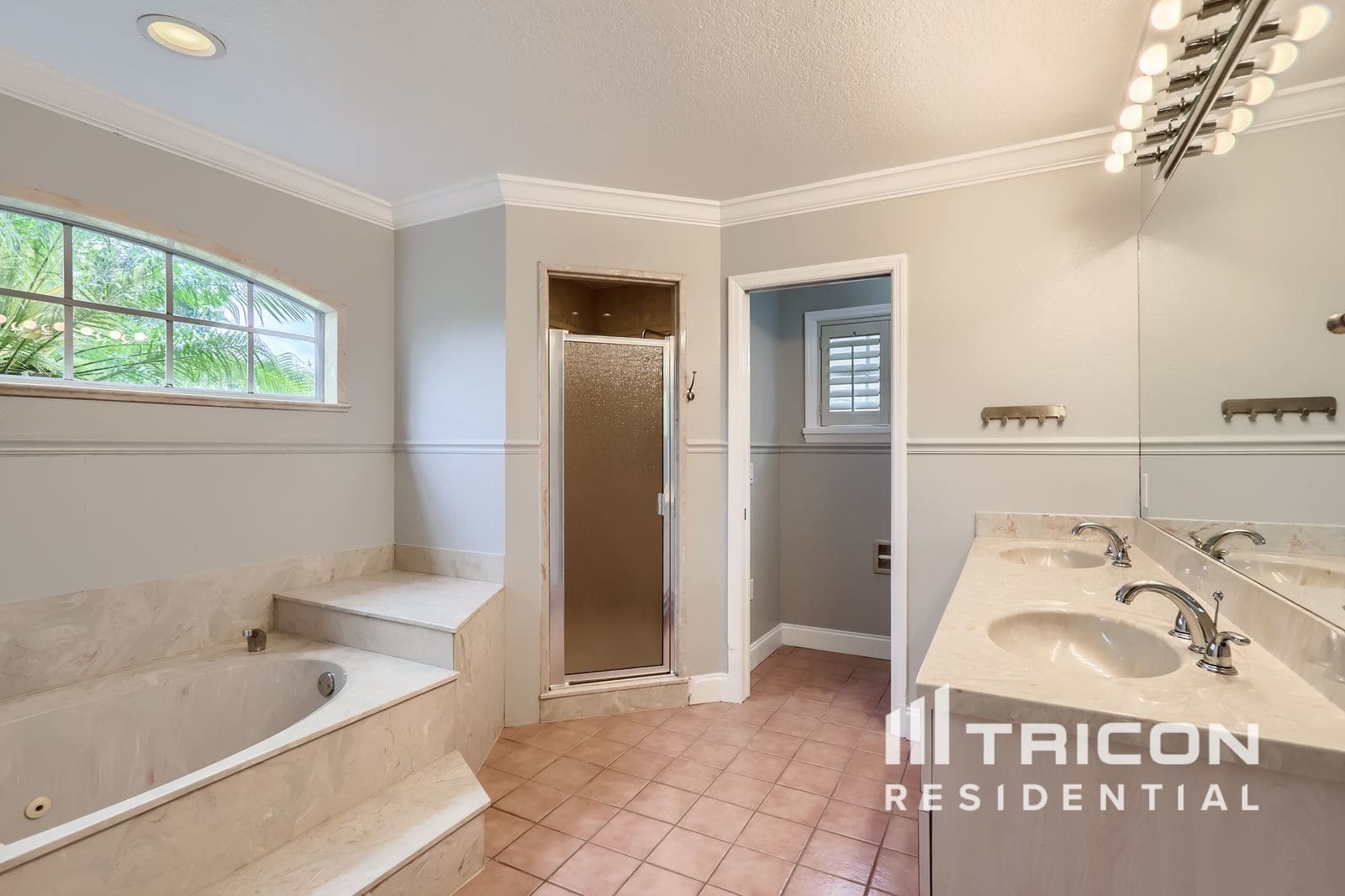 Building Photo - 5665 Olde Kings Ct